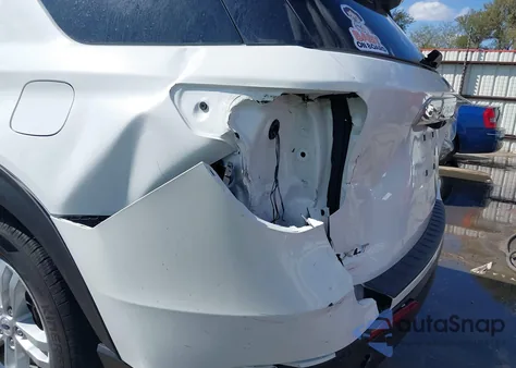 2024 Ford Explorer Xlt from USA, damaged, VIN 1FMSK7DH4RGA80608